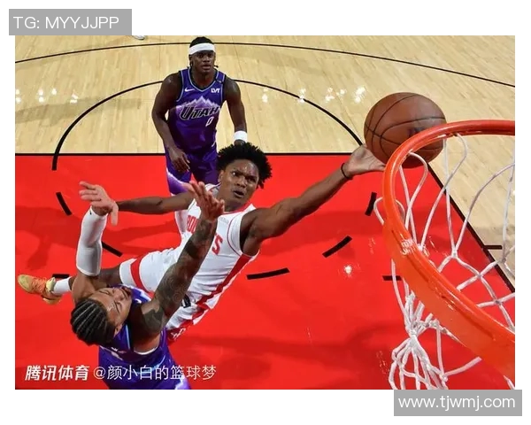 火箭与爵士季后赛激战正酣直播盛况回顾与精彩瞬间分享